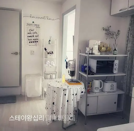Wangsimni Appartement *